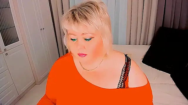 Snapshot of BIGTITSBBW chatting on 02-02-25, 02:24 BIGTITSBBW online show from 02-02-25, 02:24