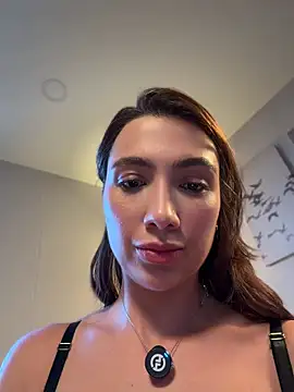 Snapshot of AnnaCastillo_ chatting on 05-09-26, 11:10 AnnaCastillo online show from 05-09-26, 11:10