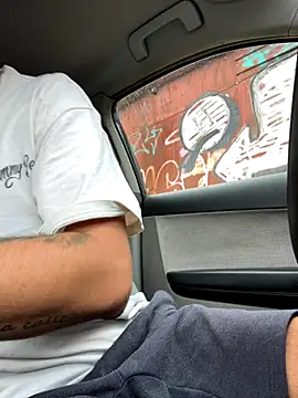 ElChapoGuzman95 online show from 09-26-25, 05:33