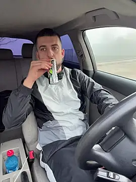 ElChapoGuzman95 online show from 11-16-25, 07:36