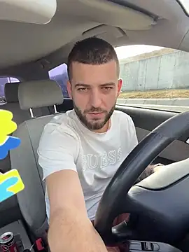 Snapshot of ElChapoGuzman95 chatting on 02-13-26, 08:10 ElChapoGuzman95 online show from 02-13-26, 08:10