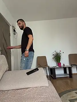 Snapshot of ElChapoGuzman95 chatting on 02-16-26, 07:59 ElChapoGuzman95 online show from 02-16-26, 07:59