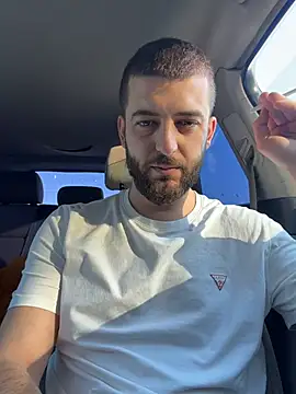 Snapshot of ElChapoGuzman95 chatting on 02-27-26, 07:30 ElChapoGuzman95 online show from 02-27-26, 07:30