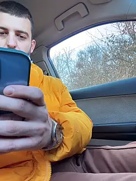 Snapshot of ElChapoGuzman95 chatting on 03-01-26, 07:10 ElChapoGuzman95 online show from 03-01-26, 07:10