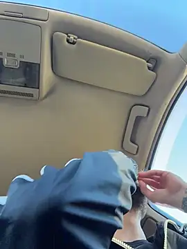 Snapshot of ElChapoGuzman95 chatting on 03-16-26, 06:39 ElChapoGuzman95 online show from 03-16-26, 06:39