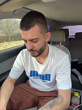 Snapshot of ElChapoGuzman95 chatting on 03-18-26, 06:27 ElChapoGuzman95 online show from 03-18-26, 06:27