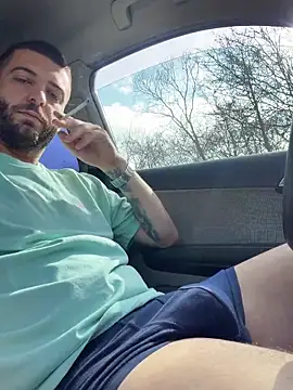 Snapshot of ElChapoGuzman95 chatting on 03-22-26, 08:51 ElChapoGuzman95 online show from 03-22-26, 08:51