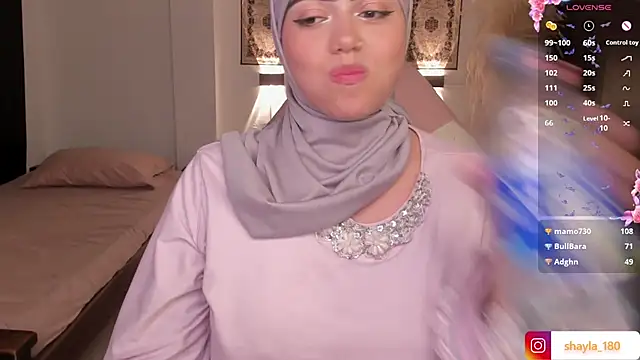 Snapshot of shayla_18 chatting on 03-14-25, 11:53 shayla 18 online show from 03-14-25, 11:53