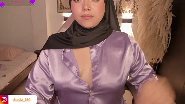 shayla 18 online show from 05-06-26, 11:32