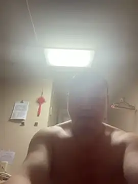 zougui6677 online show from 03-26-26, 12:22