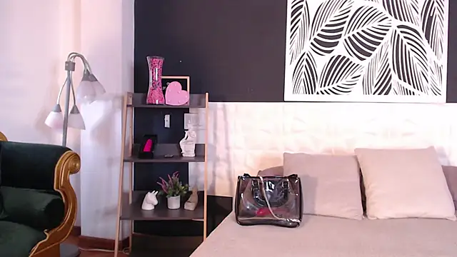 Snapshot of WildyTemping chatting on 02-17-25, 07:21 WildyTemping online show from 02-17-25, 07:21