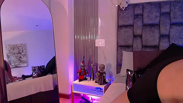 Snapshot of WildyTemping chatting on 10-14-25, 07:36 WildyTemping online show from 10-14-25, 07:36