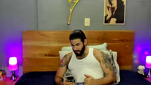 Snapshot of Prometeo-grizzly chatting on 02-12-26, 06:30 Prometeo-grizzly online show from 02-12-26, 06:30