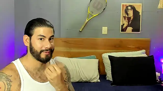 Snapshot of Prometeo-grizzly chatting on 03-17-26, 10:40 Prometeo-grizzly online show from 03-17-26, 10:40