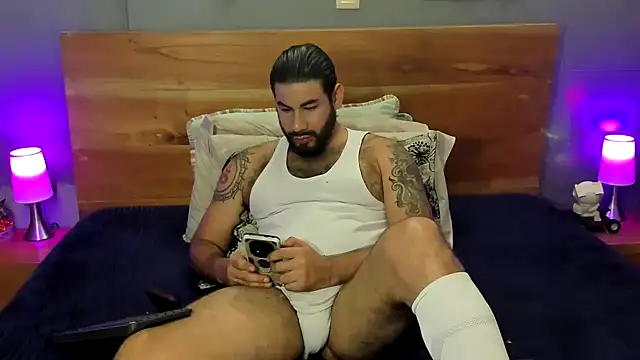 Snapshot of Prometeo-grizzly chatting on 03-21-26, 08:19 Prometeo-grizzly online show from 03-21-26, 08:19