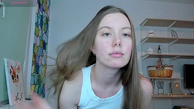 Peggy Beauty online show from 11-28-25, 02:20