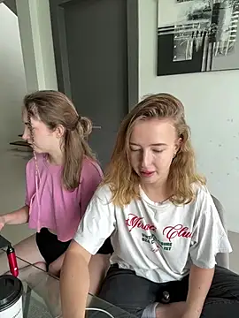 Nura n Sarah online show from 01-16-25, 05:11