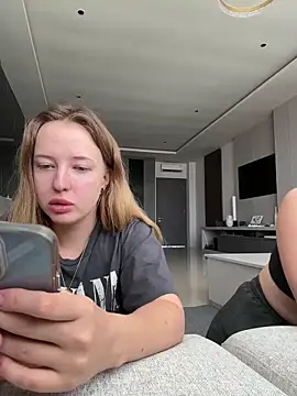 Nura n Sarah online show from 11-16-25, 03:12