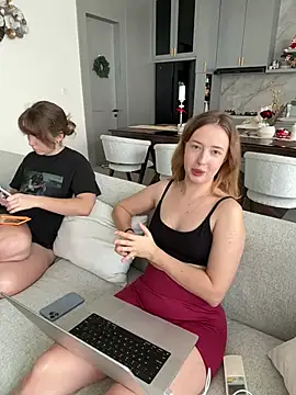 Nura n Sarah online show from 01-18-26, 05:00