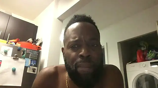 Snapshot of theblacklordmaster chatting on 09-16-25, 12:17 theblacklordmaster online show from 09-16-25, 12:17