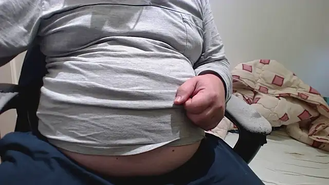 Snapshot of tipko123 chatting on 05-23-26, 04:55 tipko123 online show from 05-23-26, 04:55