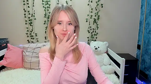 Snapshot of _adel_brooks_ chatting on 03-11-25, 06:30 adel brooks online show from 03-11-25, 06:30