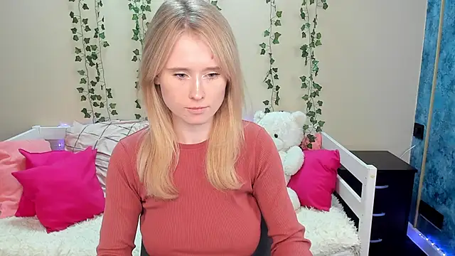 Snapshot of _adel_brooks_ chatting on 03-12-25, 10:07 adel brooks online show from 03-12-25, 10:07