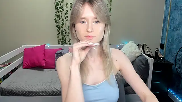 Snapshot of _adel_brooks_ chatting on 09-28-25, 06:24 adel brooks online show from 09-28-25, 06:24