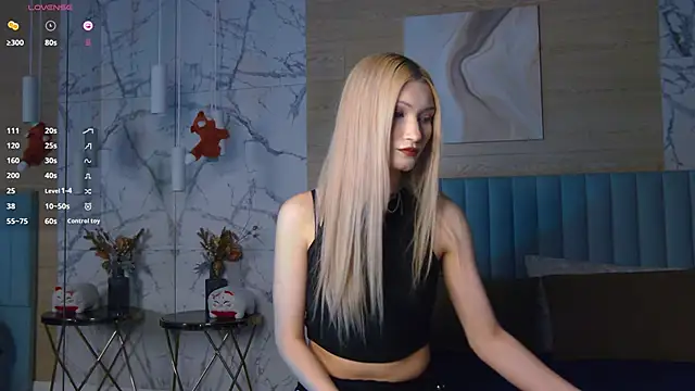 CarolReeves online show from 10-17-25, 05:54