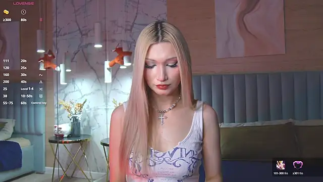 CarolReeves online show from 10-24-25, 06:10