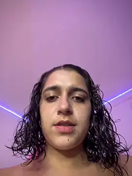 Alicia Ruiz online show from 05-01-26, 08:02