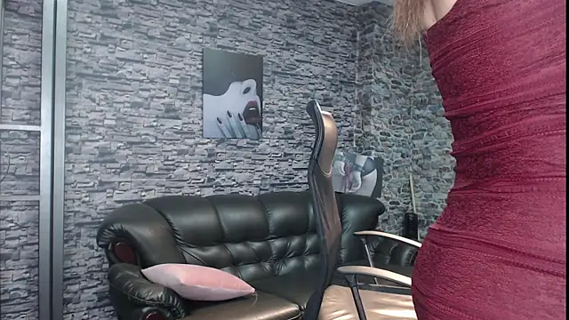 camilleDiaz16 online show from 12-04-24, 11:57