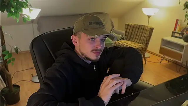 naked psy online show from 11-22-25, 12:31