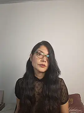 Snapshot of Alicesoul chatting on 06-09-26, 11:38 Alicesoul online show from 06-09-26, 11:38
