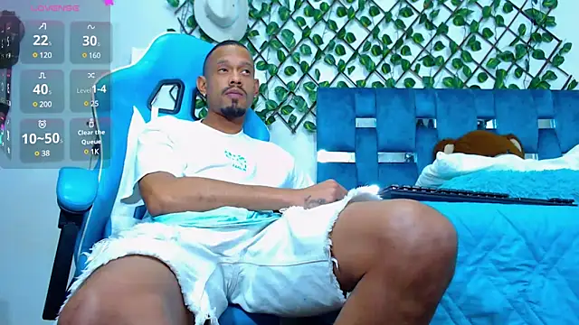 black latin23cm online show from 02-16-25, 12:19