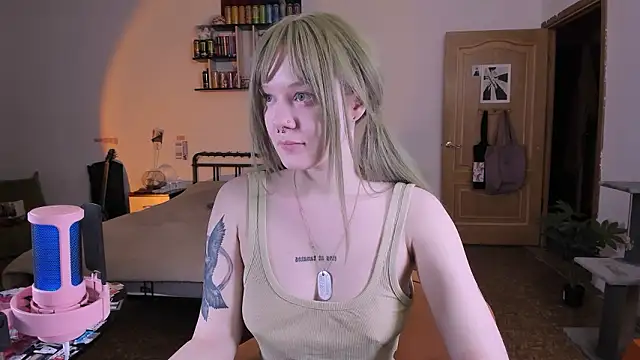 cyber whore  online show from 03-07-26, 04:59