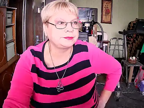 LOLA8888 online show from 10-20-25, 11:32