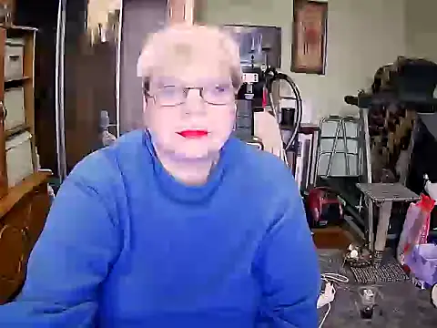 LOLA8888 online show from 10-28-25, 11:47