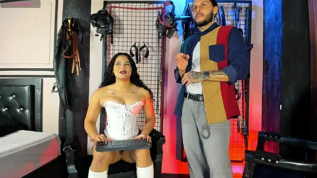 Twisted Fantasy online show from 10-15-25, 04:23