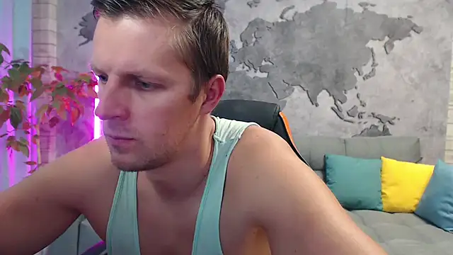 Snapshot of VikingChrisss chatting on 11-17-25, 10:21 VikingChrisss online show from 11-17-25, 10:21