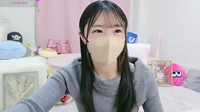 Snapshot of anchan_ chatting on 12-30-24, 01:14 anchan online show from 12-30-24, 01:14
