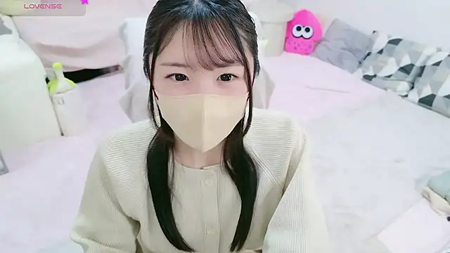 Snapshot of anchan_ chatting on 01-25-25, 01:08 anchan online show from 01-25-25, 01:08