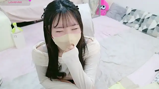 Snapshot of anchan_ chatting on 01-26-25, 01:04 anchan online show from 01-26-25, 01:04