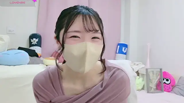 Snapshot of anchan_ chatting on 01-29-25, 01:28 anchan online show from 01-29-25, 01:28