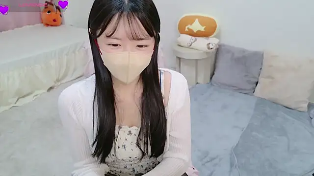 anchan  online show from 10-15-25, 02:06