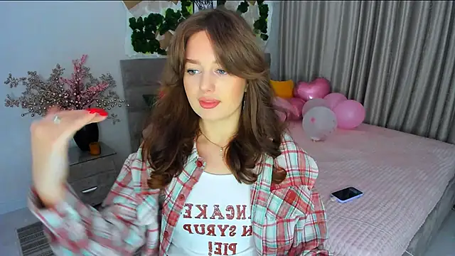 MiracleCurly online show from 03-05-25, 07:27