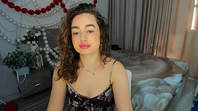 MiracleCurly online show from 06-27-26, 04:06