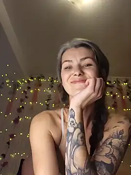 Snapshot of Lilmissvyx chatting on 01-29-25, 02:09 Lilmissvyx online show from 01-29-25, 02:09