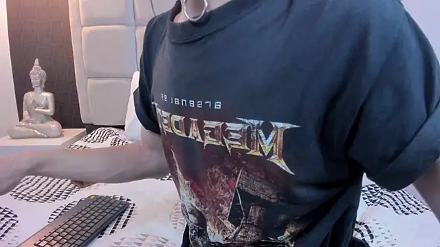 Hecatee 77 online show from 03-21-25, 07:35