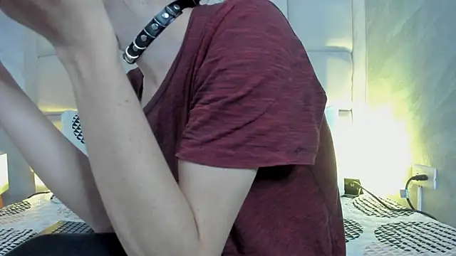 Hecatee 77 online show from 02-12-26, 07:53